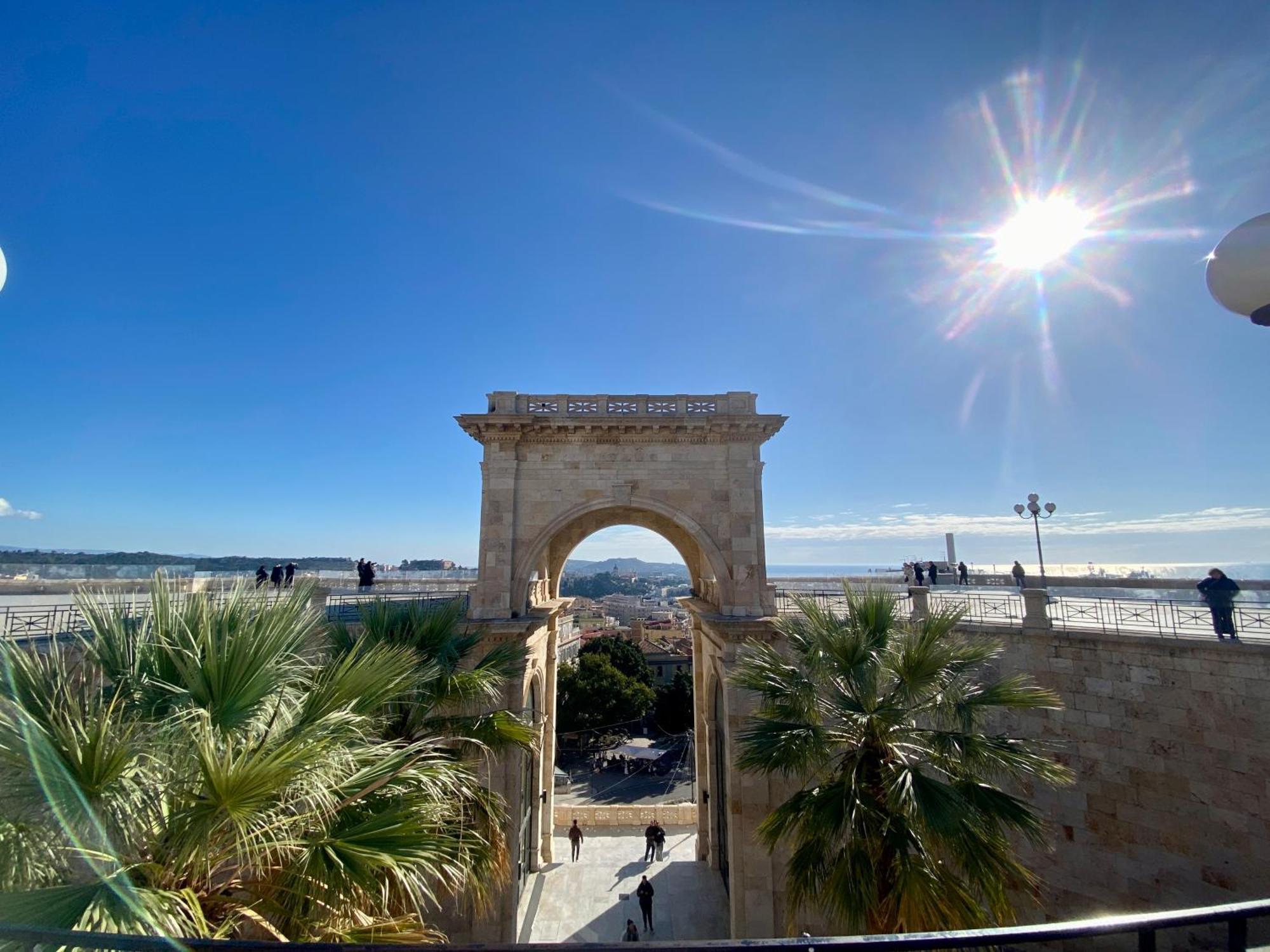 Suite St Remy - Il Bastione Cagliari Exterior foto